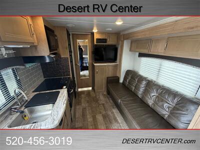 2020 WINNEBAGO 2106FB - Photo 8 - Huachuca City, AZ 85616