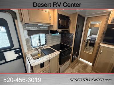2020 WINNEBAGO 2106FB - Photo 11 - Huachuca City, AZ 85616