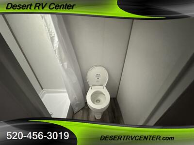 2024 COLEMAN 17B   - Photo 15 - Huachuca City, AZ 85616