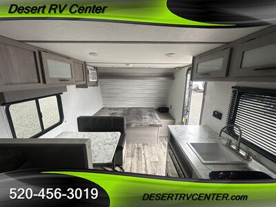 2024 COLEMAN 17B   - Photo 14 - Huachuca City, AZ 85616