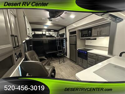 2021 CRUISER RV 3414   - Photo 12 - Huachuca City, AZ 85616