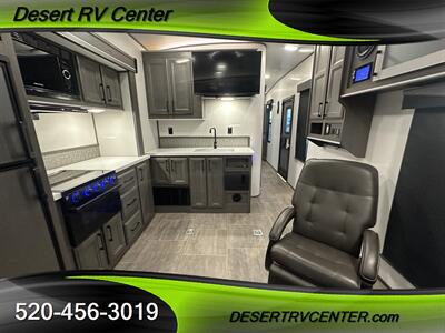2021 CRUISER RV 3414   - Photo 16 - Huachuca City, AZ 85616