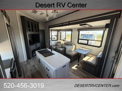 2022 Keystone 3851BL CRUISER - Photo 10 - Huachuca City, AZ 85616