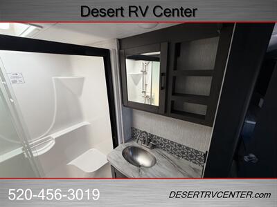 2022 Keystone 3851BL CRUISER - Photo 24 - Huachuca City, AZ 85616