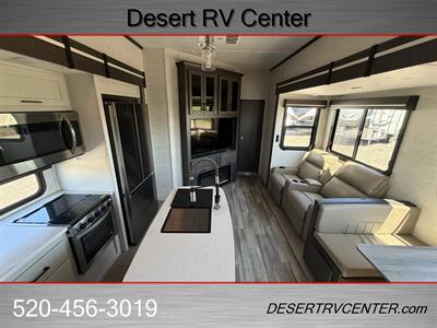 2022 Keystone 3851BL CRUISER - Photo 12 - Huachuca City, AZ 85616