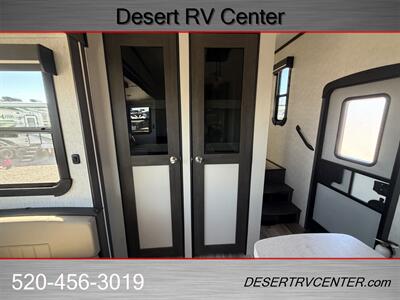 2022 Keystone 3851BL CRUISER - Photo 14 - Huachuca City, AZ 85616