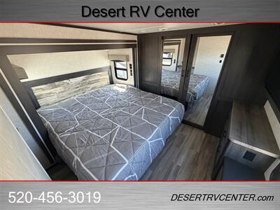 2022 Keystone 3851BL CRUISER - Photo 27 - Huachuca City, AZ 85616