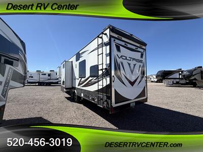 2018 KEYSTONE 3655   - Photo 4 - Huachuca City, AZ 85616