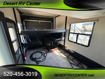 2018 KEYSTONE 3655   - Photo 15 - Huachuca City, AZ 85616
