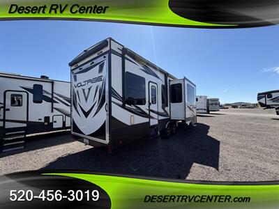 2018 KEYSTONE 3655   - Photo 2 - Huachuca City, AZ 85616