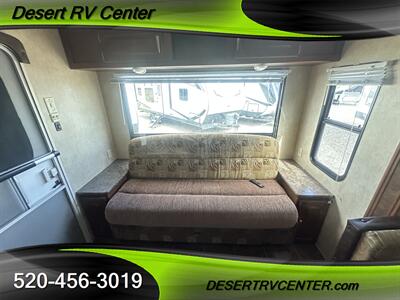 2013 FOREST RIVER 2460   - Photo 11 - Huachuca City, AZ 85616