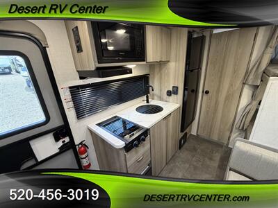 2025 FOREST RIVER 177BH   - Photo 14 - Huachuca City, AZ 85616