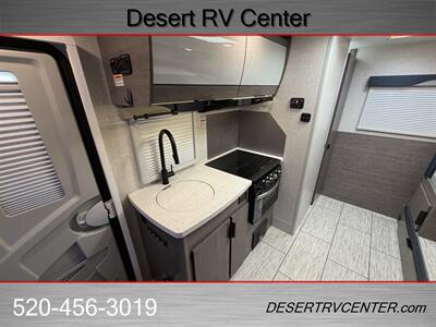 2022 LANCE 1575 - Photo 10 - Huachuca City, AZ 85616
