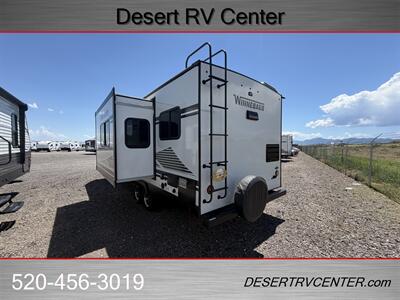 2021 WINNEBAGO 2401RG   - Photo 3 - Huachuca City, AZ 85616