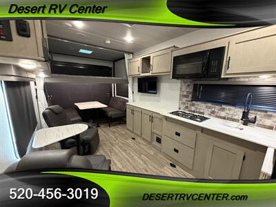 2023 FOREST RIVER TFS2715GLE - Photo 9 - Huachuca City, AZ 85616