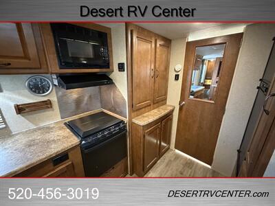 2017 LANCE 2295 - Photo 8 - Huachuca City, AZ 85616
