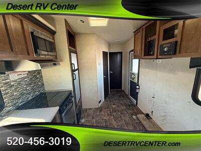 2017 FOREST RIVER T24RQMX   - Photo 6 - Huachuca City, AZ 85616