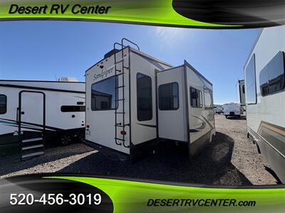 2021 FOREST RIVER 321RL - Photo 2 - Huachuca City, AZ 85616