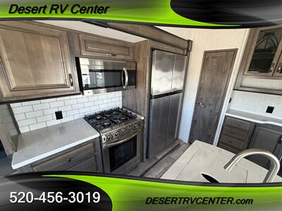 2021 FOREST RIVER 321RL - Photo 13 - Huachuca City, AZ 85616