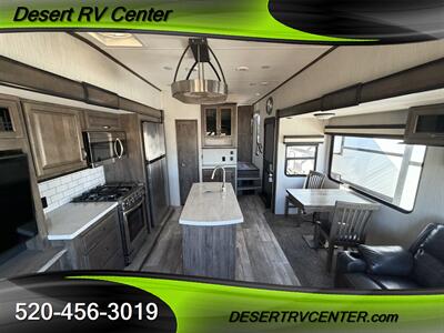 2021 FOREST RIVER 321RL - Photo 11 - Huachuca City, AZ 85616