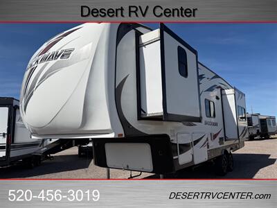 2018 FOREST RIVER SHOCKWAVE 28FWG   - Photo 3 - Huachuca City, AZ 85616