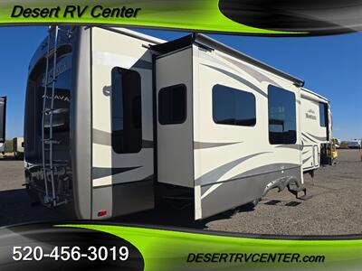 2015 Keystone MONTANA 3611RL LEGACY EDITION   - Photo 8 - Huachuca City, AZ 85616