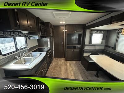 2020 HEARTLAND PIONEER RG28   - Photo 9 - Huachuca City, AZ 85616