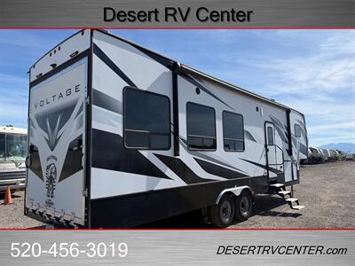 2021 Keystone VOLTAGE 3351  TRITON - Photo 6 - Huachuca City, AZ 85616