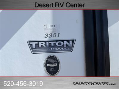 2021 Keystone VOLTAGE 3351  TRITON - Photo 17 - Huachuca City, AZ 85616