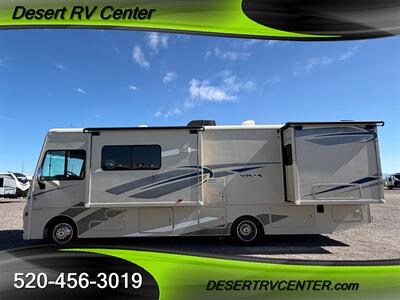 2018 WINNEBAGO 30T   - Photo 5 - Huachuca City, AZ 85616