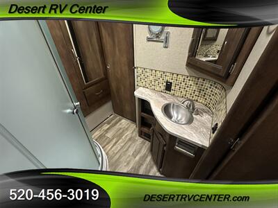 2018 GRAND DESIGN REFLECTION 303RLS   - Photo 16 - Huachuca City, AZ 85616