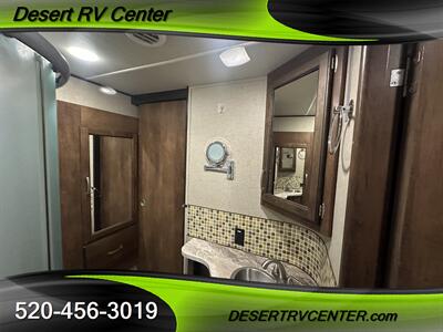 2018 GRAND DESIGN REFLECTION 303RLS   - Photo 15 - Huachuca City, AZ 85616