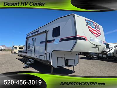 2022 GENESIS SUPREME 4016FS OVERNIGHTER   - Photo 2 - Huachuca City, AZ 85616