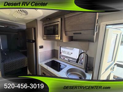 2021 LANCE 2075   - Photo 11 - Huachuca City, AZ 85616