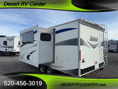 2016 LANCE 1685   - Photo 3 - Huachuca City, AZ 85616