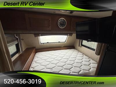 2016 LANCE 1685   - Photo 10 - Huachuca City, AZ 85616