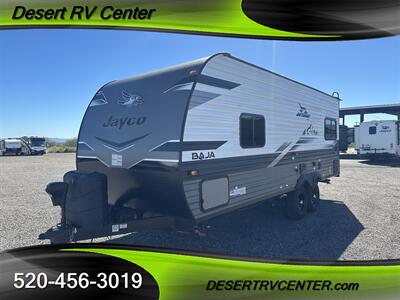 2023 JAYCO 212QBW   - Photo 6 - Huachuca City, AZ 85616