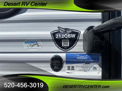 2023 JAYCO 212QBW   - Photo 10 - Huachuca City, AZ 85616