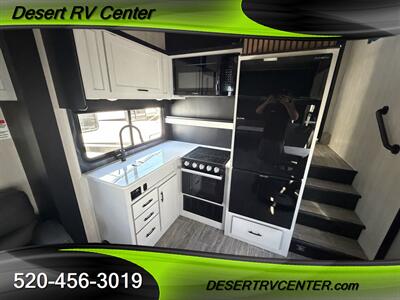 2027 GENESIS SUPREME 2815SCRT   - Photo 13 - Huachuca City, AZ 85616