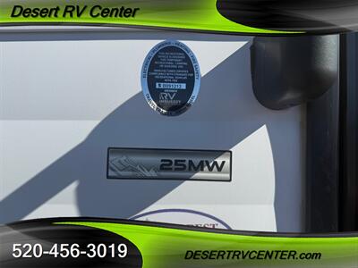 2024 FOREST RIVER 25MW   - Photo 15 - Huachuca City, AZ 85616