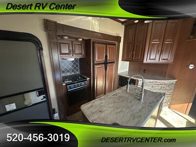 2015 FOREST RIVER 39C14   - Photo 13 - Huachuca City, AZ 85616