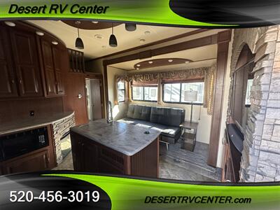 2015 FOREST RIVER 39C14   - Photo 11 - Huachuca City, AZ 85616