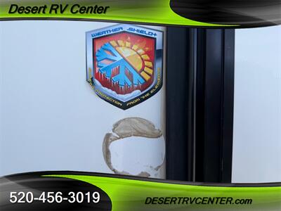 2019 FOREST RIVER 310RL   - Photo 10 - Huachuca City, AZ 85616