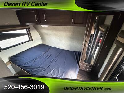 2017 PACIFIC COACHWORKS 22FS   - Photo 19 - Huachuca City, AZ 85616
