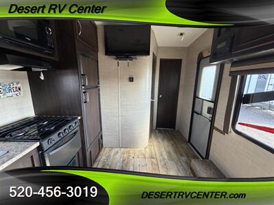 2017 PACIFIC COACHWORKS 22FS   - Photo 15 - Huachuca City, AZ 85616
