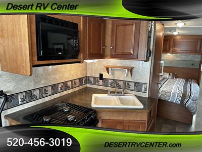 2016 WINNEBAGO 26HE   - Photo 18 - Huachuca City, AZ 85616