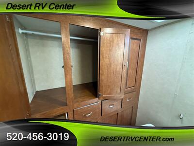 2017 FOREST RIVER 279RBS   - Photo 14 - Huachuca City, AZ 85616