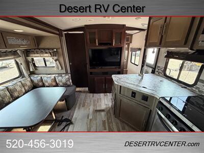2017 FOREST RIVER 243RBS SURVEYOR - Photo 10 - Huachuca City, AZ 85616