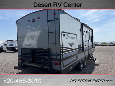 2017 FOREST RIVER 243RBS SURVEYOR - Photo 7 - Huachuca City, AZ 85616