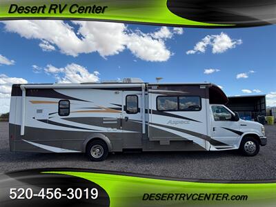 2012 Winnebago 30C  WINNEBAGO - Photo 1 - Huachuca City, AZ 85616
